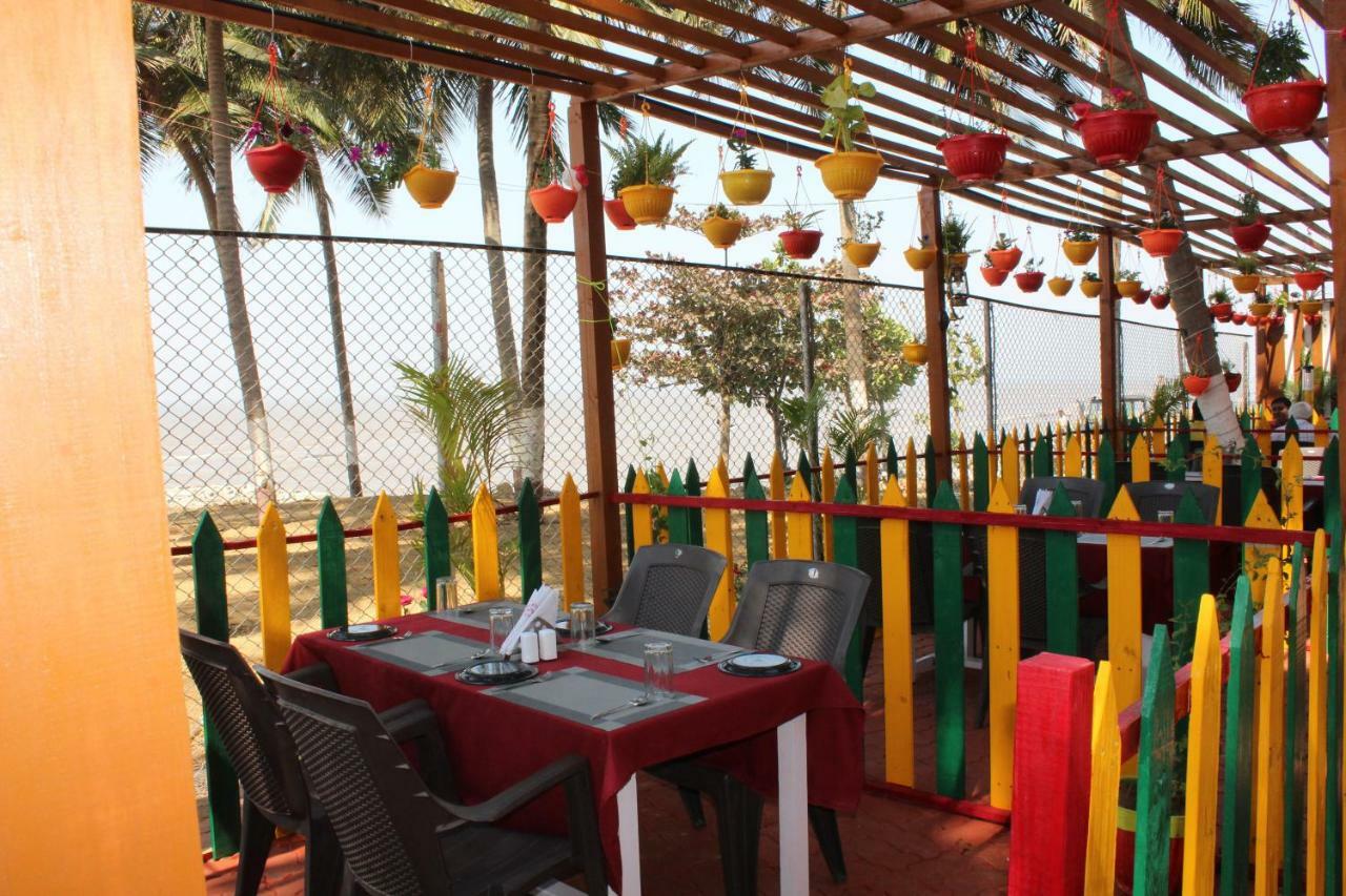 Hotel Sea Rock Villa Daman Esterno foto